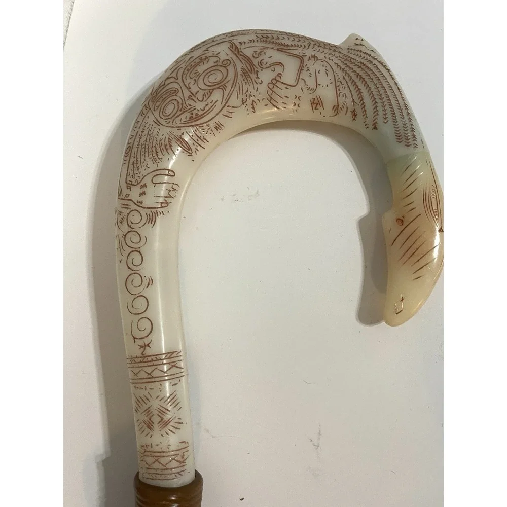 Disney Moana Maui's Plastic Magical Fish Hook 20